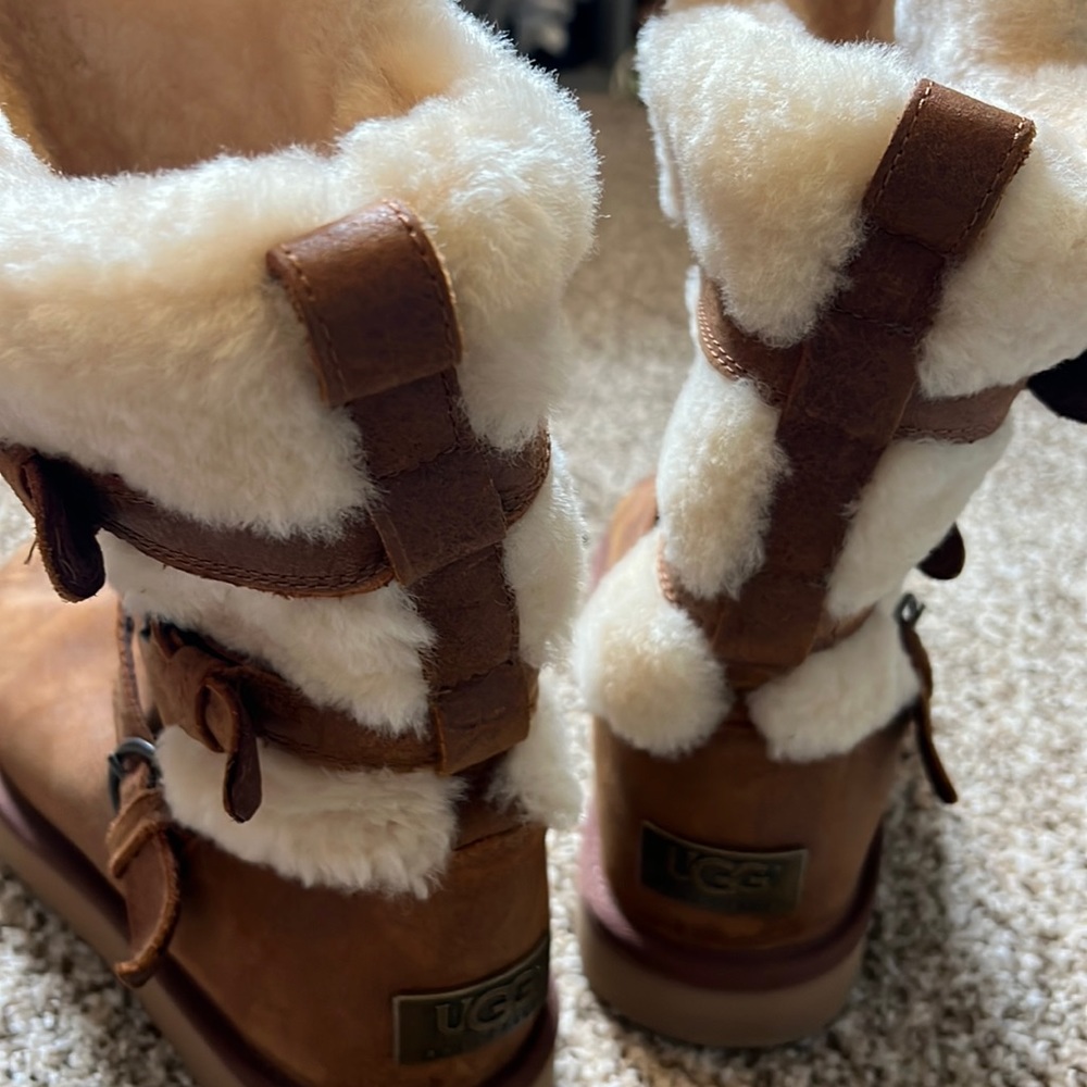 Classic UGG boots with straps for support